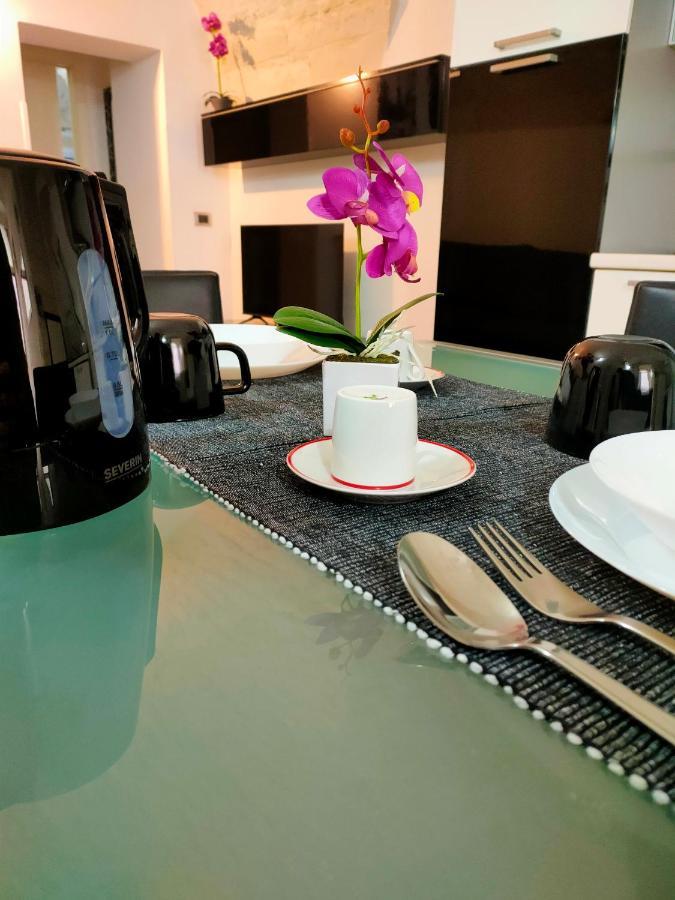 Stone House Apartment มาร์ตินาฟรังกา ภายนอก รูปภาพ