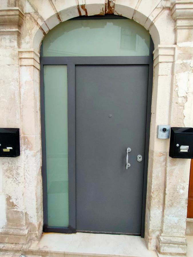 Stone House Apartment มาร์ตินาฟรังกา ภายนอก รูปภาพ