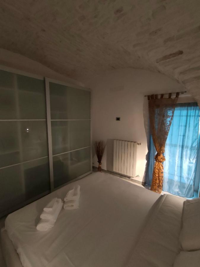 Stone House Apartment มาร์ตินาฟรังกา ภายนอก รูปภาพ